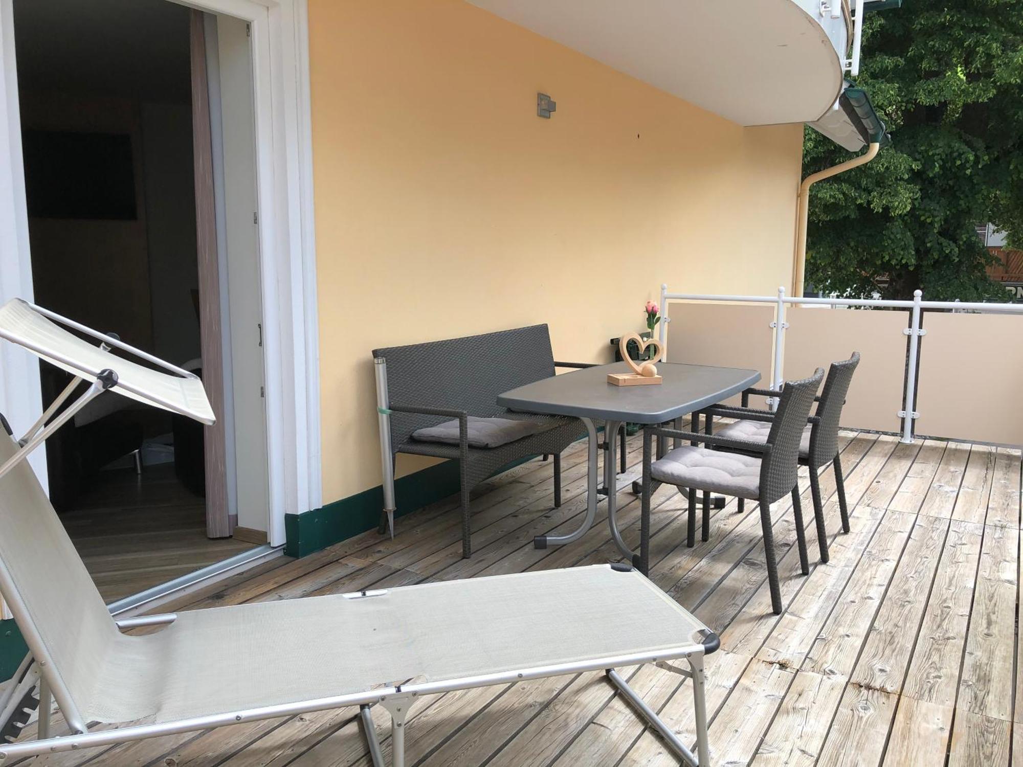 Charly Kahr And Family, Ski-in & Ski-out Apartment Schladming