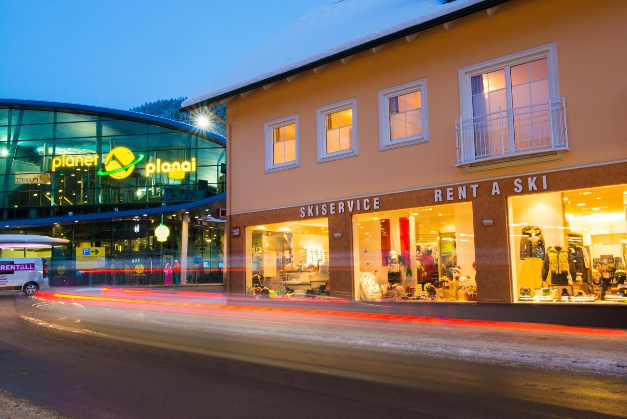 Apartment Charly Kahr Family, Ski-in & Ski-out Schladming